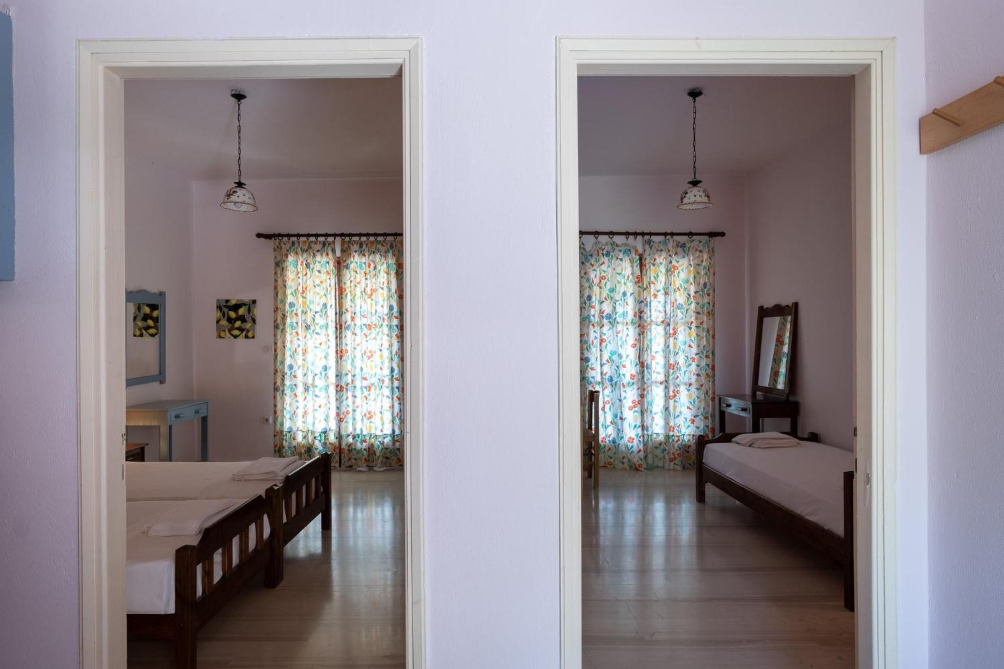 Kokkini Peach House *